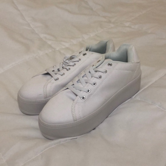 pretty little thing white shoes